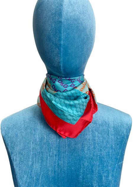 foulard dolce gabbana pas cher|Dolce & Gabbana Light Blue .